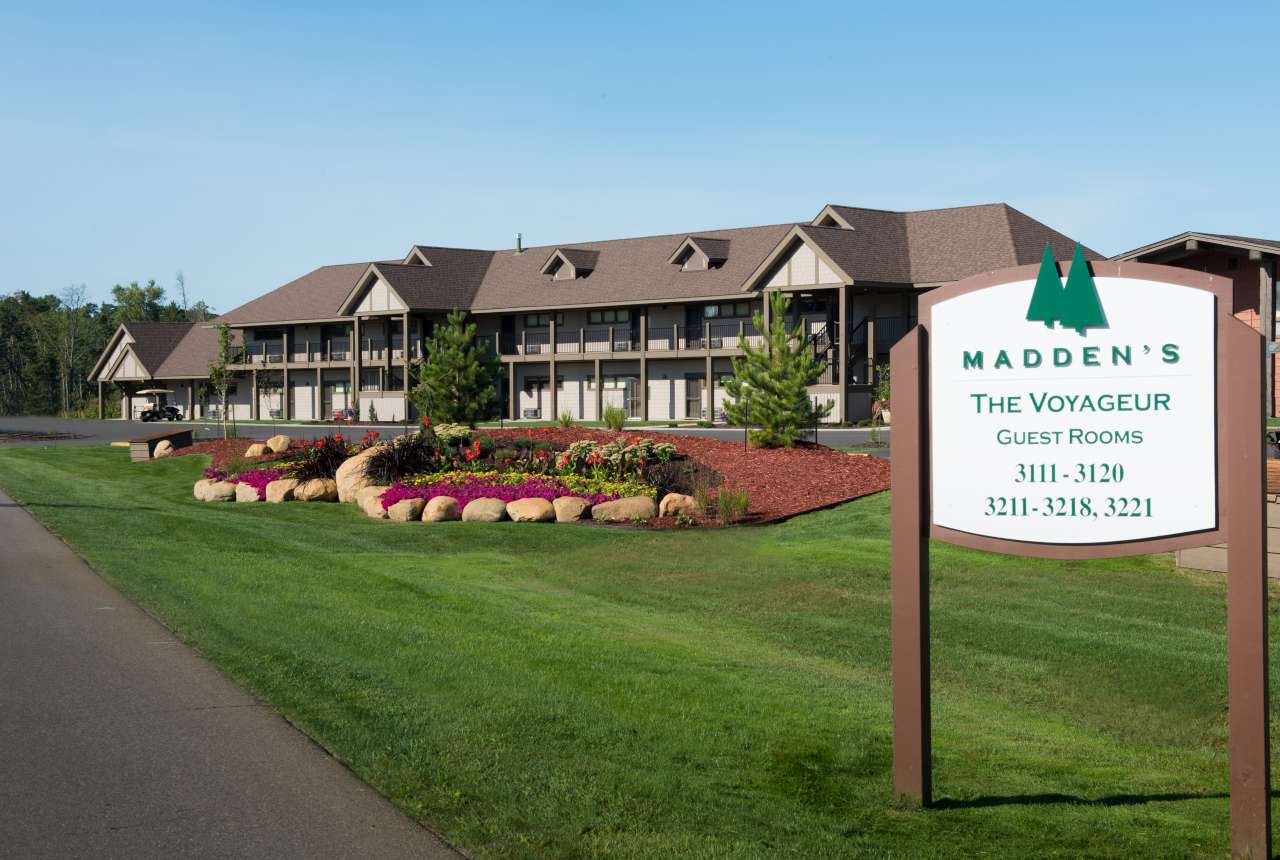 Madden's Resort Voyageur